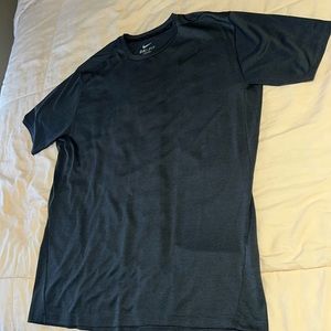 NWOT Nike dri fit gray men training  workout t-shirt XL